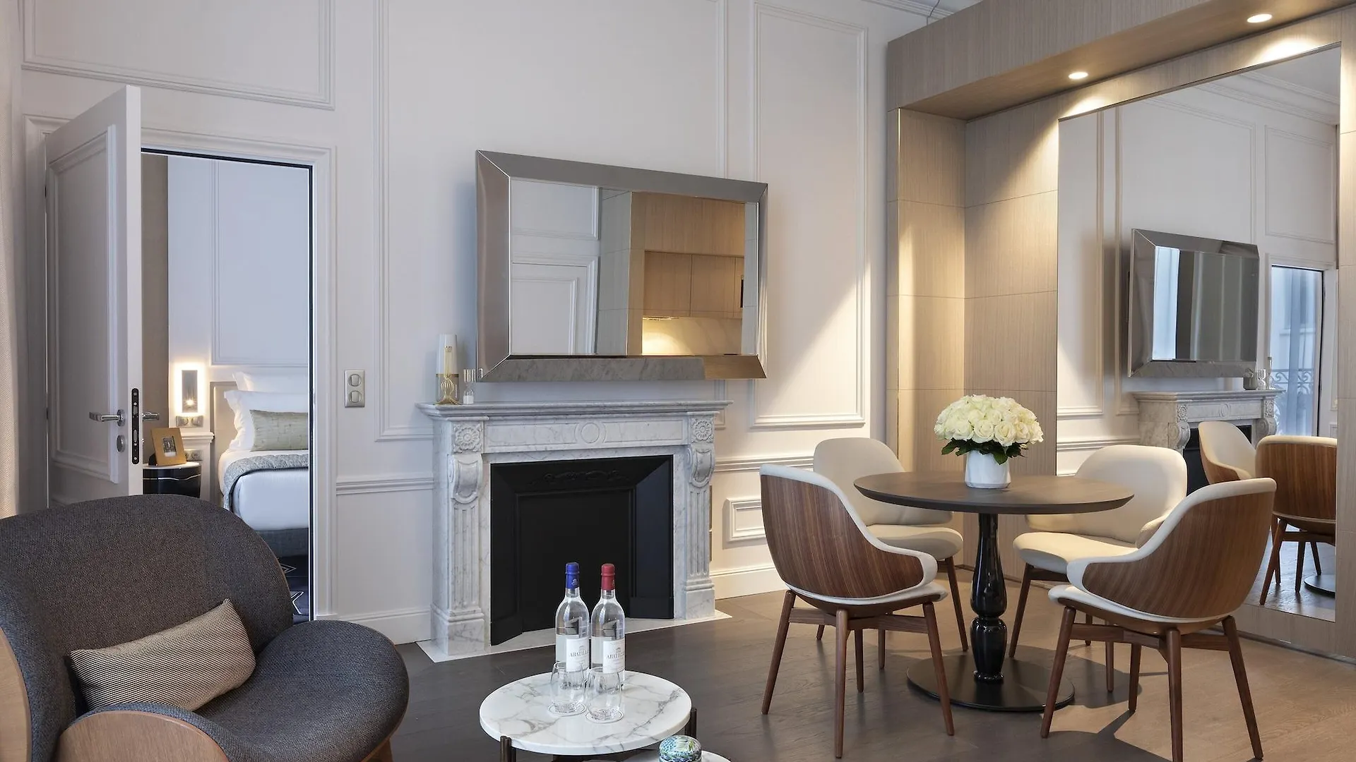 La Clef Champs-Elysees Paris By The Crest Collection Hotell