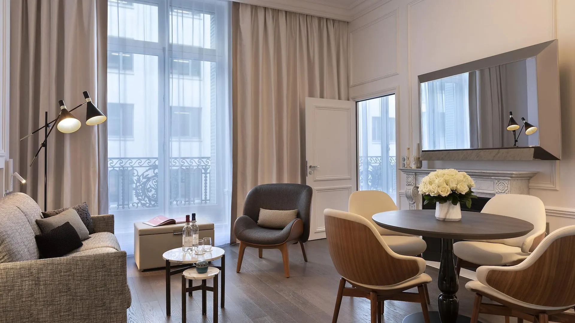 ***** Отель La Clef Champs-Elysees Paris By The Crest Collection Франция