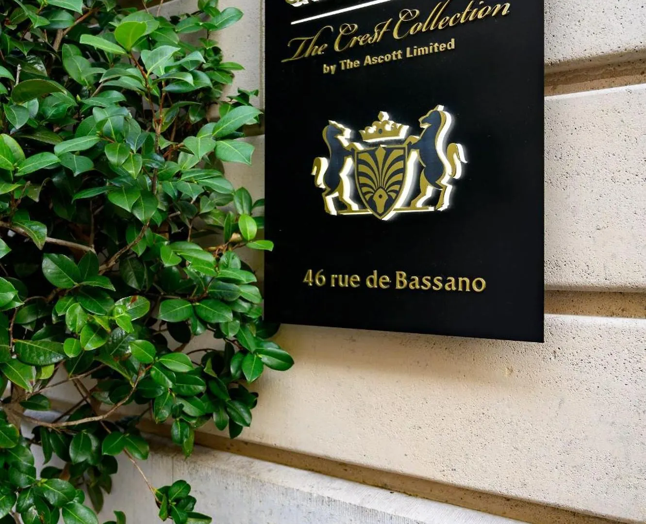 La Clef Champs-Elysees Paris By The Crest Collection