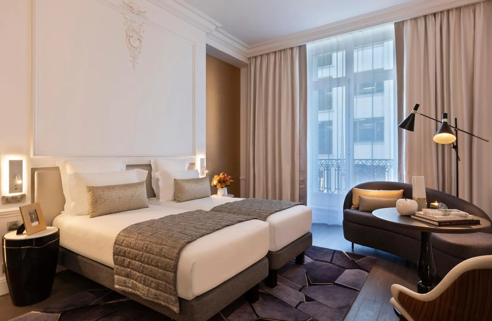 La Clef Champs-Elysees Paris By The Crest Collection Hotell