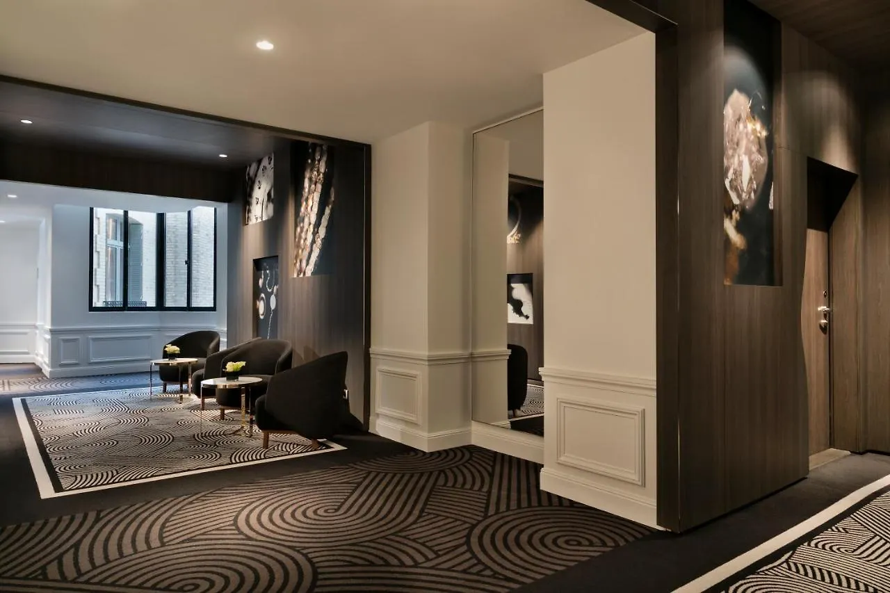 Hotell La Clef Champs-Elysees Paris By The Crest Collection